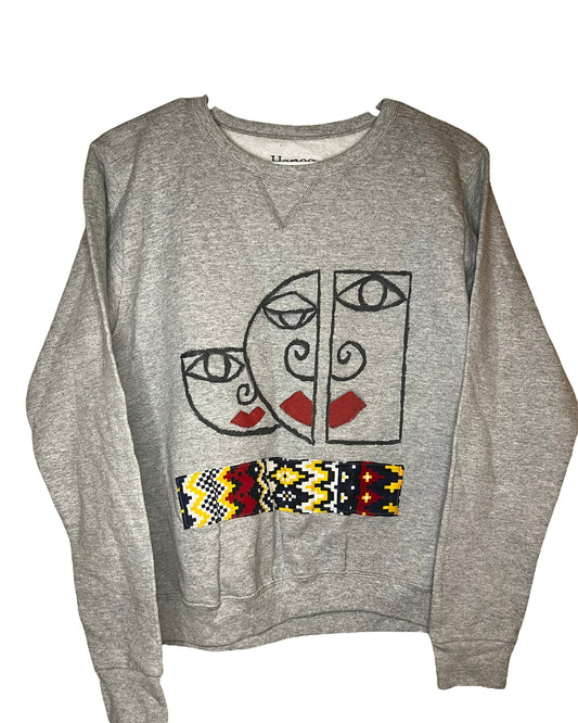 Chic Grey Sweatshirt with Art Imprint and Multi-Colour African Print Detail